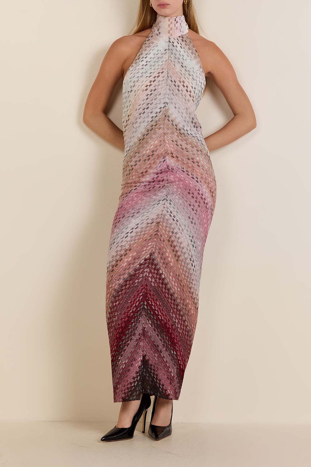 תמונת כל הלוק של שמלת מקסי